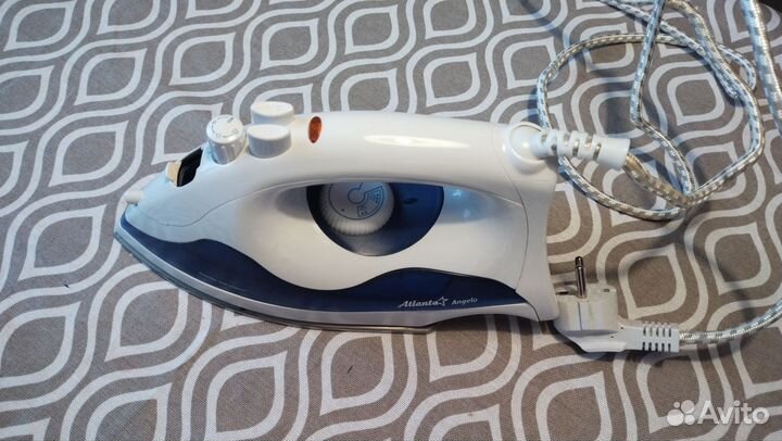 Утюг Atlanta