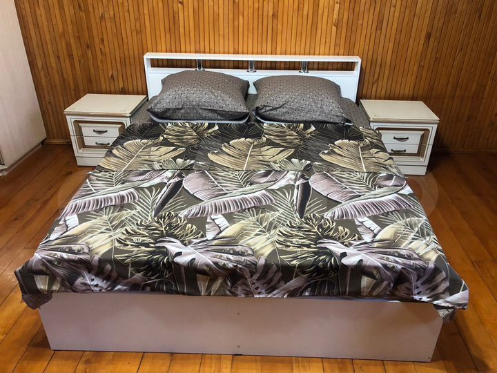 2-к. квартира, 60 м², 2/3 эт.