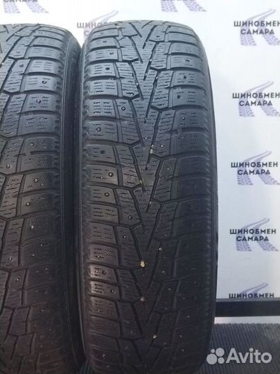 Roadstone Winguard WinSpike 215/60 R17 100T