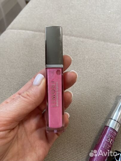 Блески для губ с шиммером