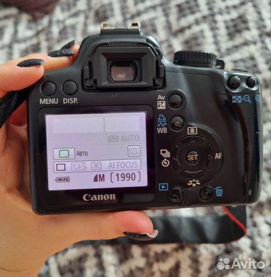 Зеркальный фотоаппарат canon eos 1000d