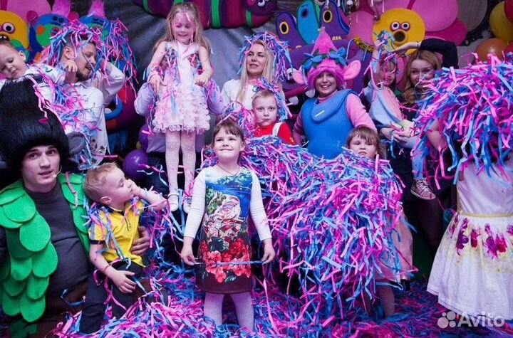 День рождения Among Us или Майнкрафт