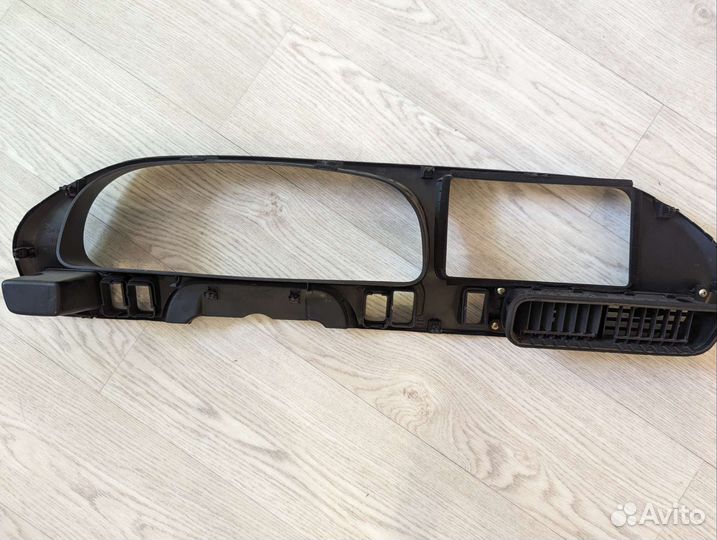 Консоль Хонда Одиссей RA-6,7