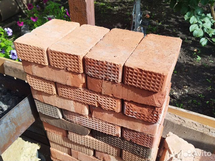 Кирпич красный полнотелый