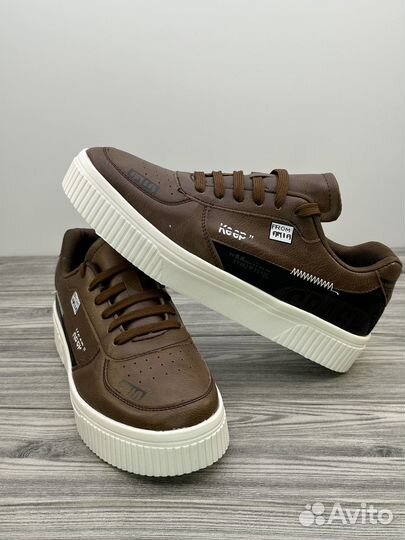 Кроссовки мужские