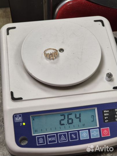 Золотое кольцо 585