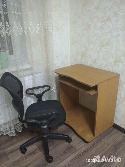 Стул компьютерный б/у