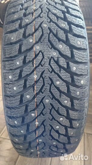 Ikon Tyres Autograph Ice 9 SUV 265/50 R20