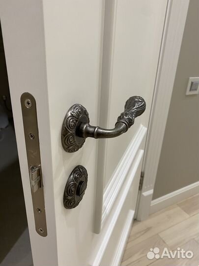 Дверь межкомнатная 230 * 90