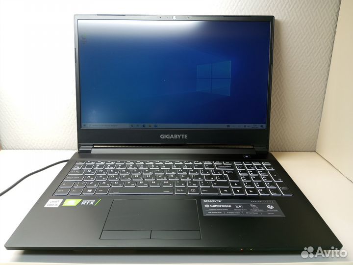 Игровой ноутбук Gigabyte core i5+rtx 3060