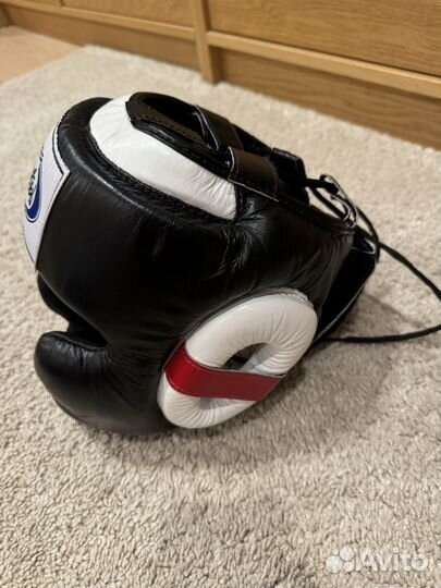 Шлем для единоборств