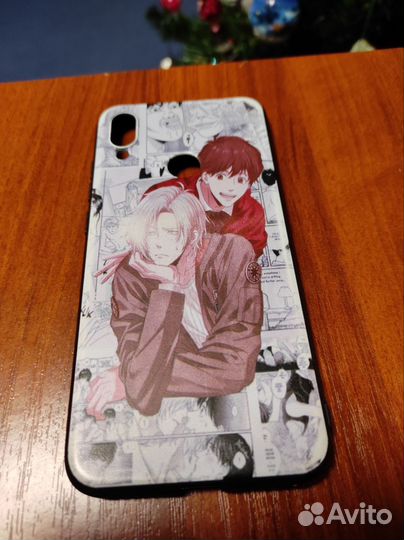 Чехлы на телефоны