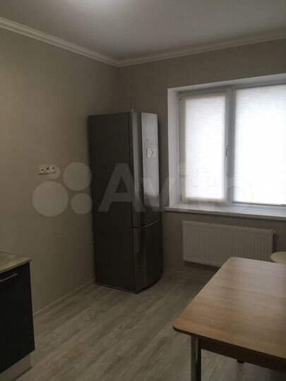 2-к. квартира, 40 м², 1/9 эт.