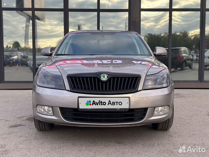 Skoda Octavia 1.6 AT, 2011, 185 269 км