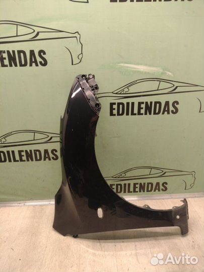 Крыло переднее правое Mazda 3 BL 2009-2013
