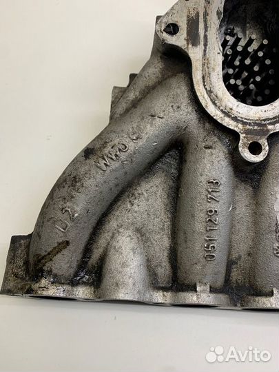 Коллектор впускной Volkswagen Vento седан 1.8 AAM