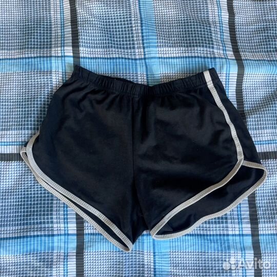 Шорты женские