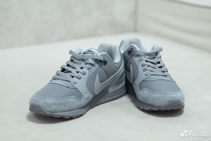 Кроссовки Nike air