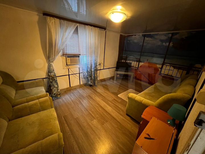 Дом 50 м² на участке 1 сот.