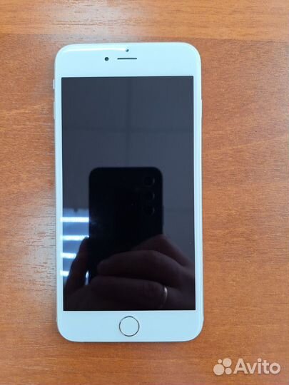 Телефон iPhone 6s Plus