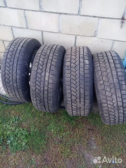 Continental ContiIceContact 4x4 235/60 R18 107H
