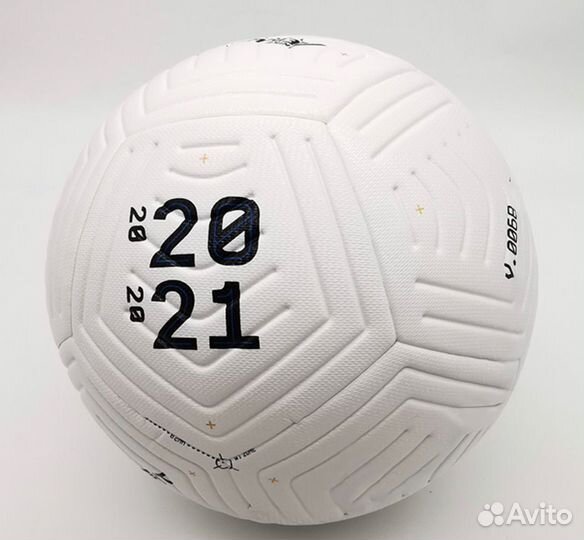 Футбольный мяч Nike Flight 20/21