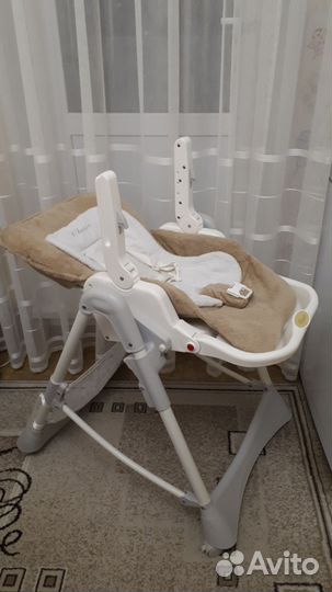 Стульчик для кормления happy baby