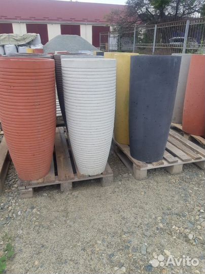 Ваза из бетона в наличии и под заказ