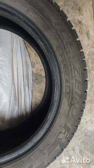 Pirelli Ice Zero 205/55 R16 94T