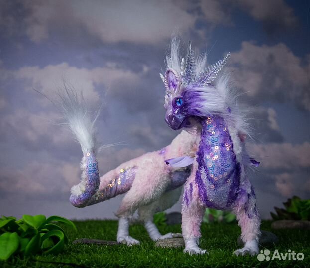 Дракон Стелла подвижная в смешанной технике