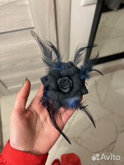 Брошь ручной работы