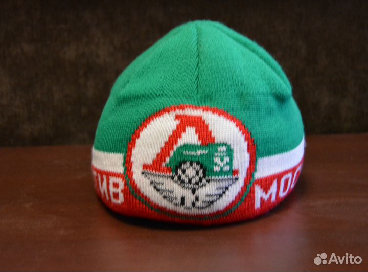 Шапка вязанная Клубная