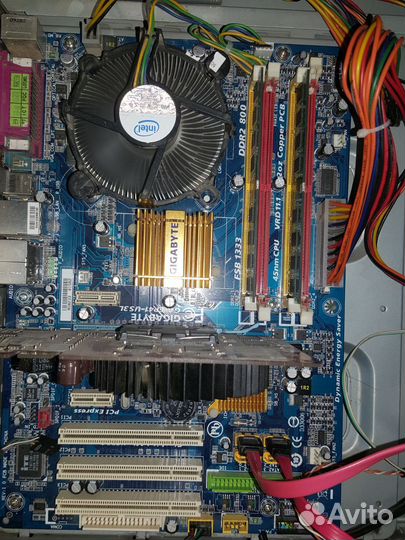 S 775 GA P41 и 4 гб, ssd 120 гб / Asus на DDR3 пам