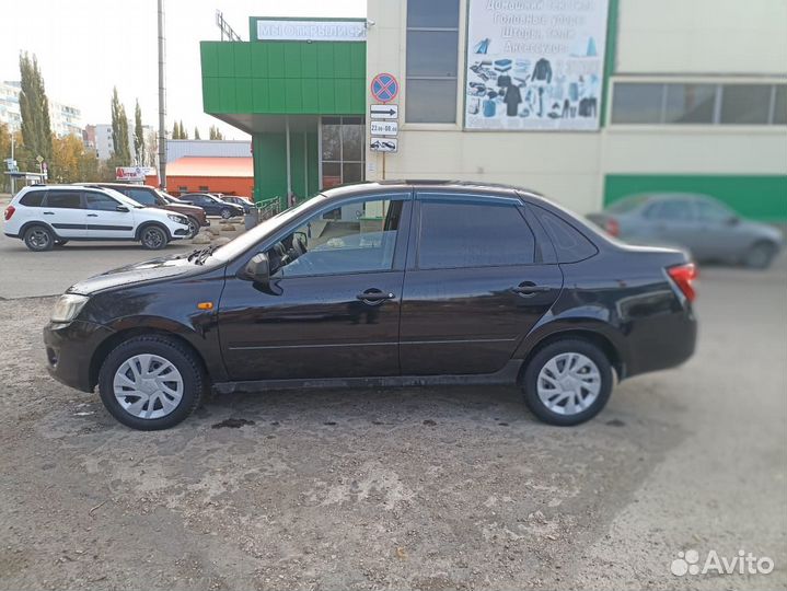 LADA Granta 1.6 МТ, 2012, 185 000 км