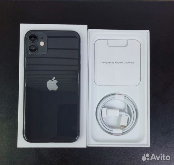 iPhone 11, 64 ГБ