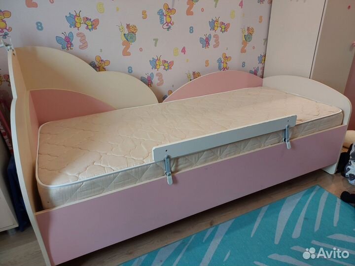 Детская кровать, с матрасом