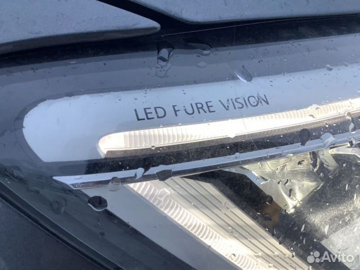 Фара правая Renault Arkana пробег 46 H5HA450 2019