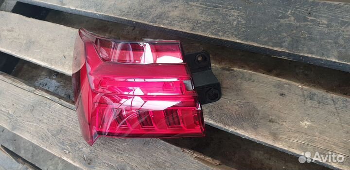 Audi A6 C8 2018- Фонарь левый б/у оригинал