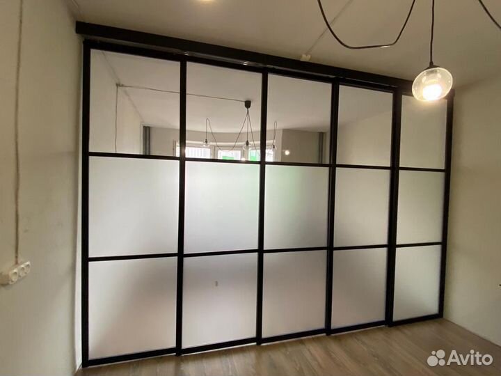 Межкомнатные двери купе