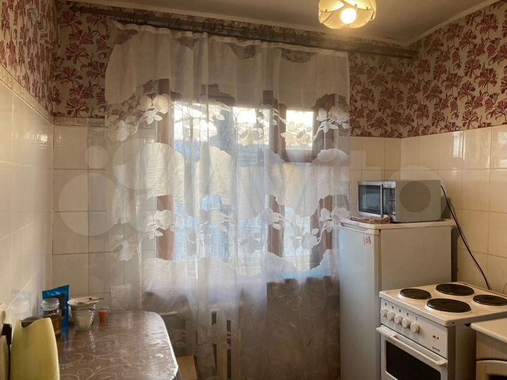 2-к. квартира, 43 м², 4/4 эт.