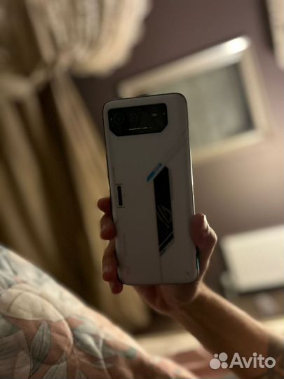 ASUS ROG Phone 6, 16/512 ГБ