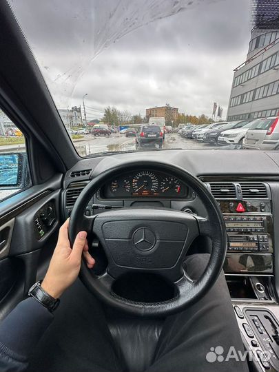 Mercedes-Benz E-класс 4.2 AT, 1996, 38 000 км