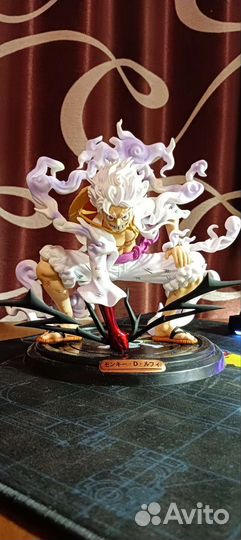 Аниме фигурка