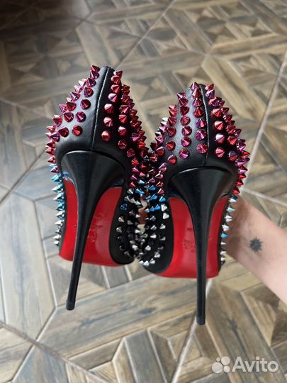 Туфли в стиле christian louboutin 38