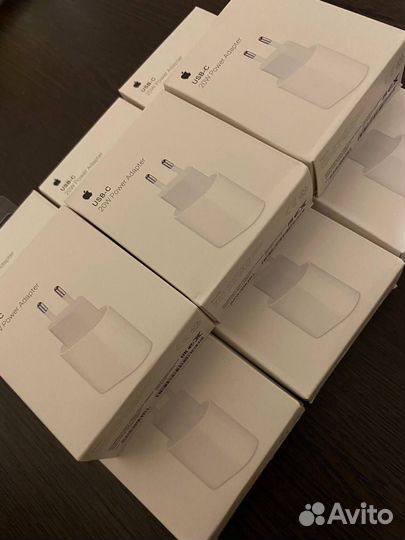 Зарядка на iPhone 20w