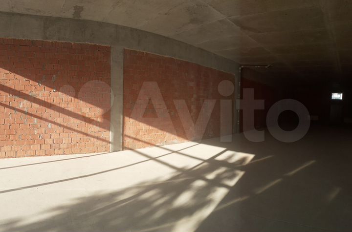 Свободного назначения в ЖК Фаворит, 180 м²