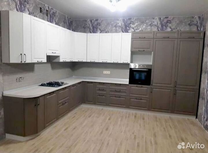 Кухонный гарнитур угловой