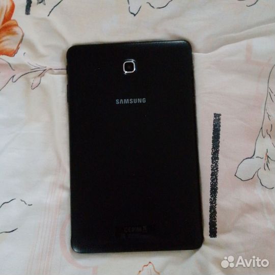 Планшет samsung tab e