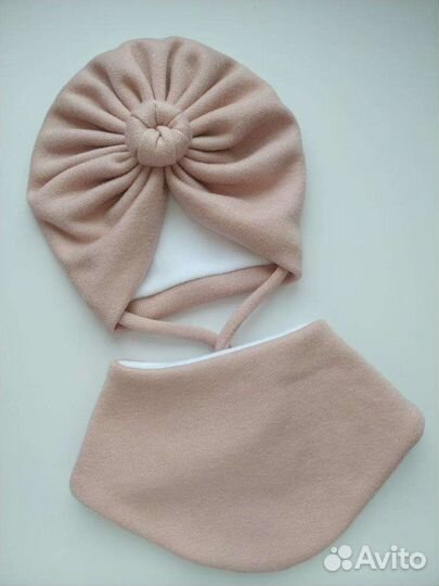 Комплект шапка плюс шарф для девочки