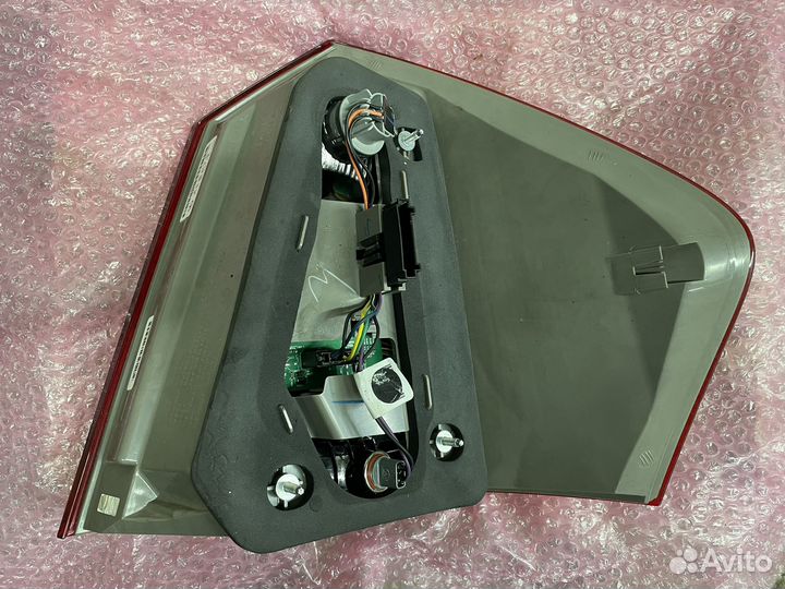 Фонарь левый Mercedes GL x164